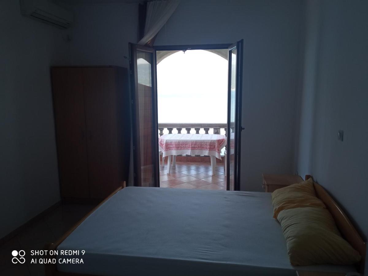 Apartments Petrovic Tivat Exterior foto
