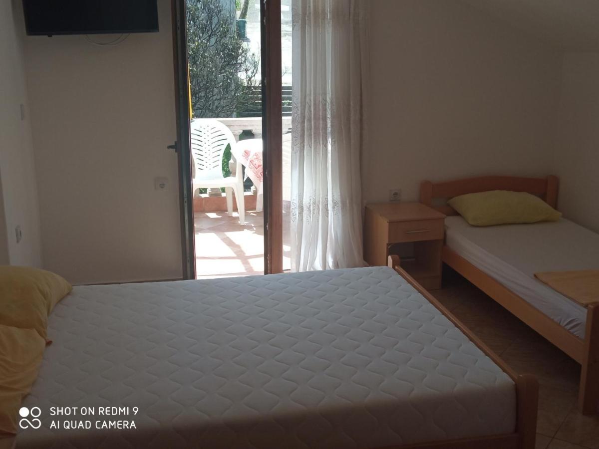 Apartments Petrovic Tivat Exterior foto