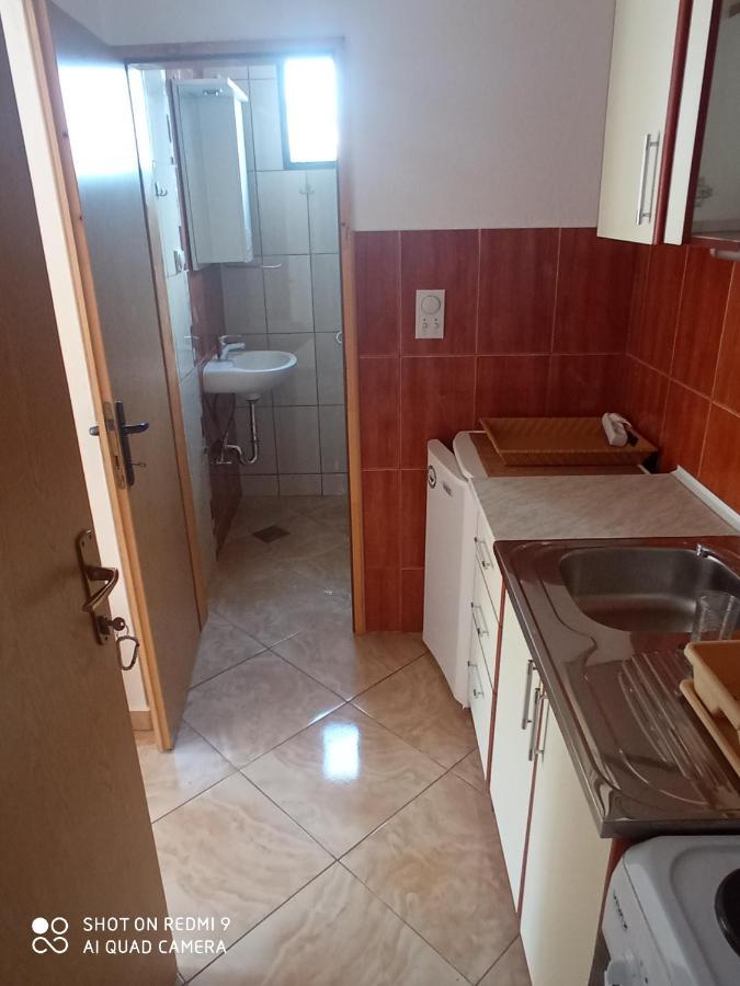 Apartments Petrovic Tivat Exterior foto