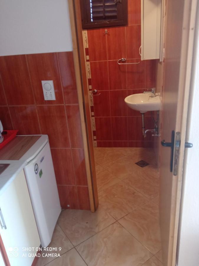Apartments Petrovic Tivat Exterior foto
